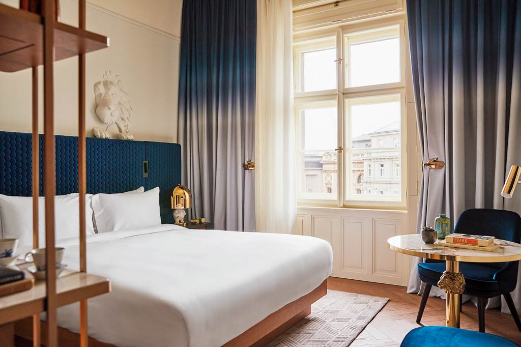 PRG_84880_Andaz_Prague_0123_07.jpg