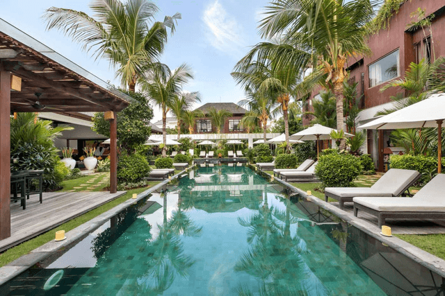 Ультра-люкс вилла в Seminyak — 10 спален, 2 бассейна, рядом с Eat Street и пляжем