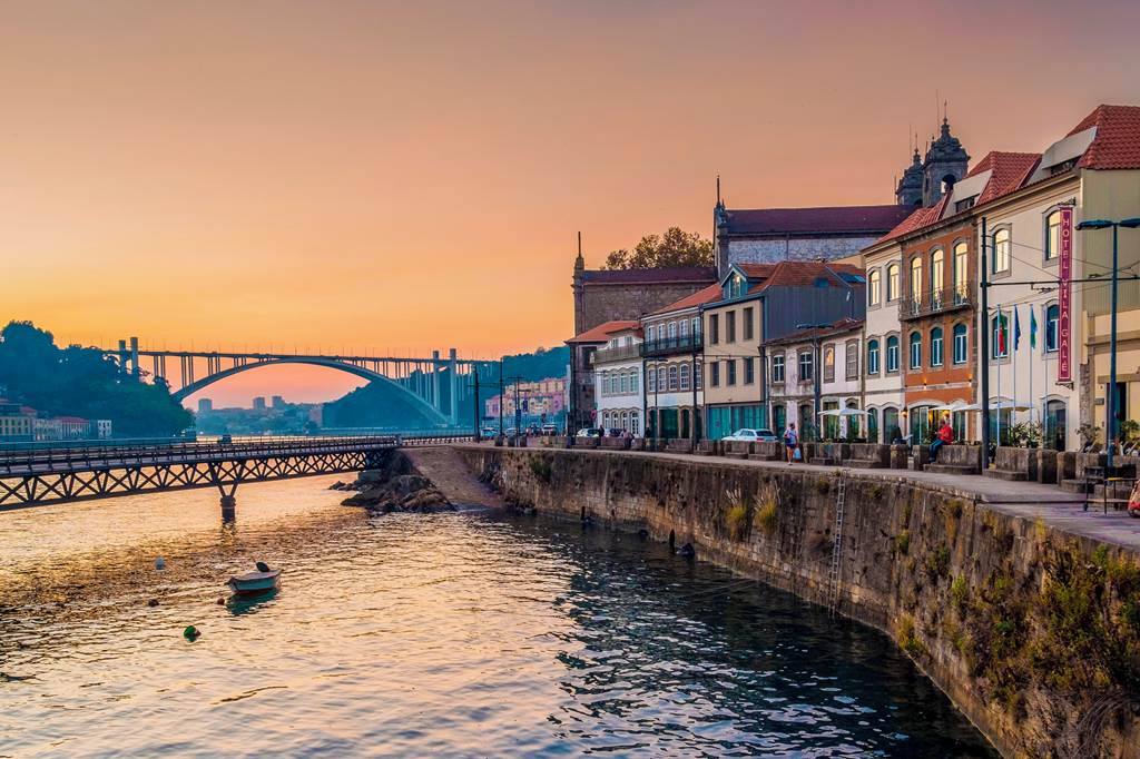 OPO_86282_Vila_Gale_Porto_Ribeira_1023_05.jpg