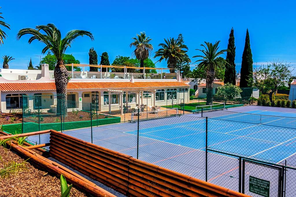 FAO_1023_Rocha_Brava_Village_Resort_0524_03.jpg