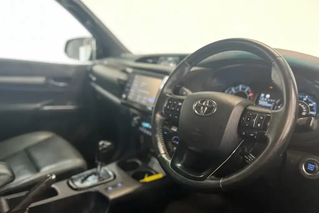 2021 Toyota Hi-Lux
