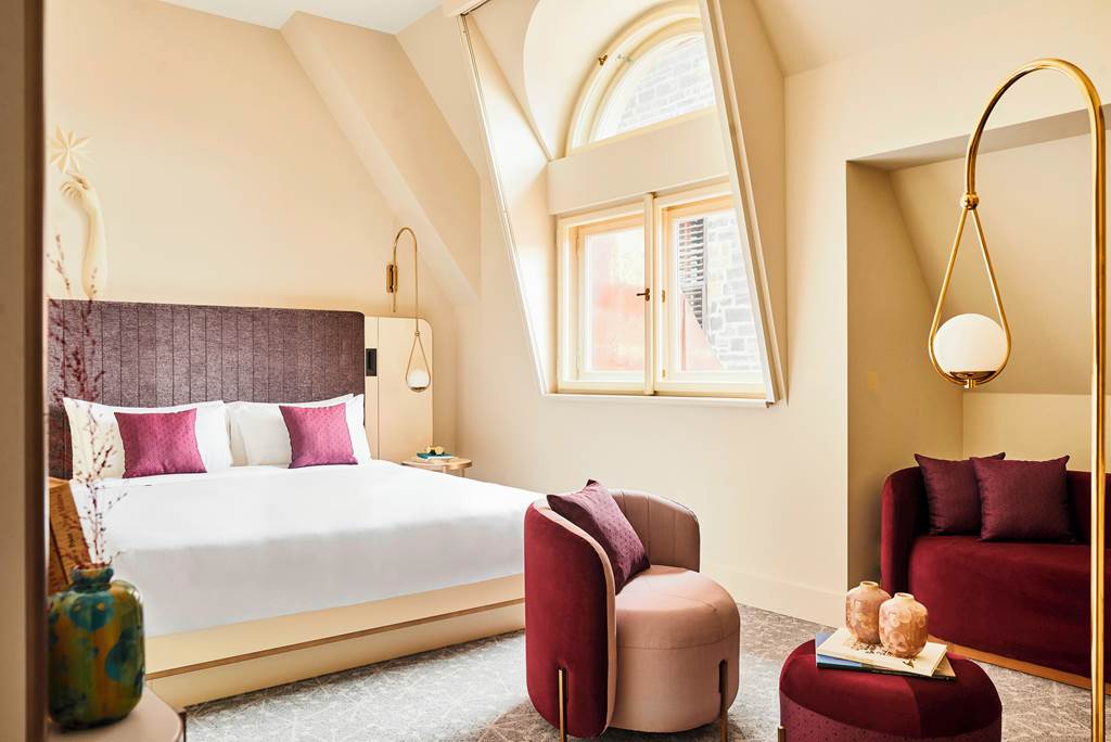 PRG_84880_Andaz_Prague_0123_22.jpg