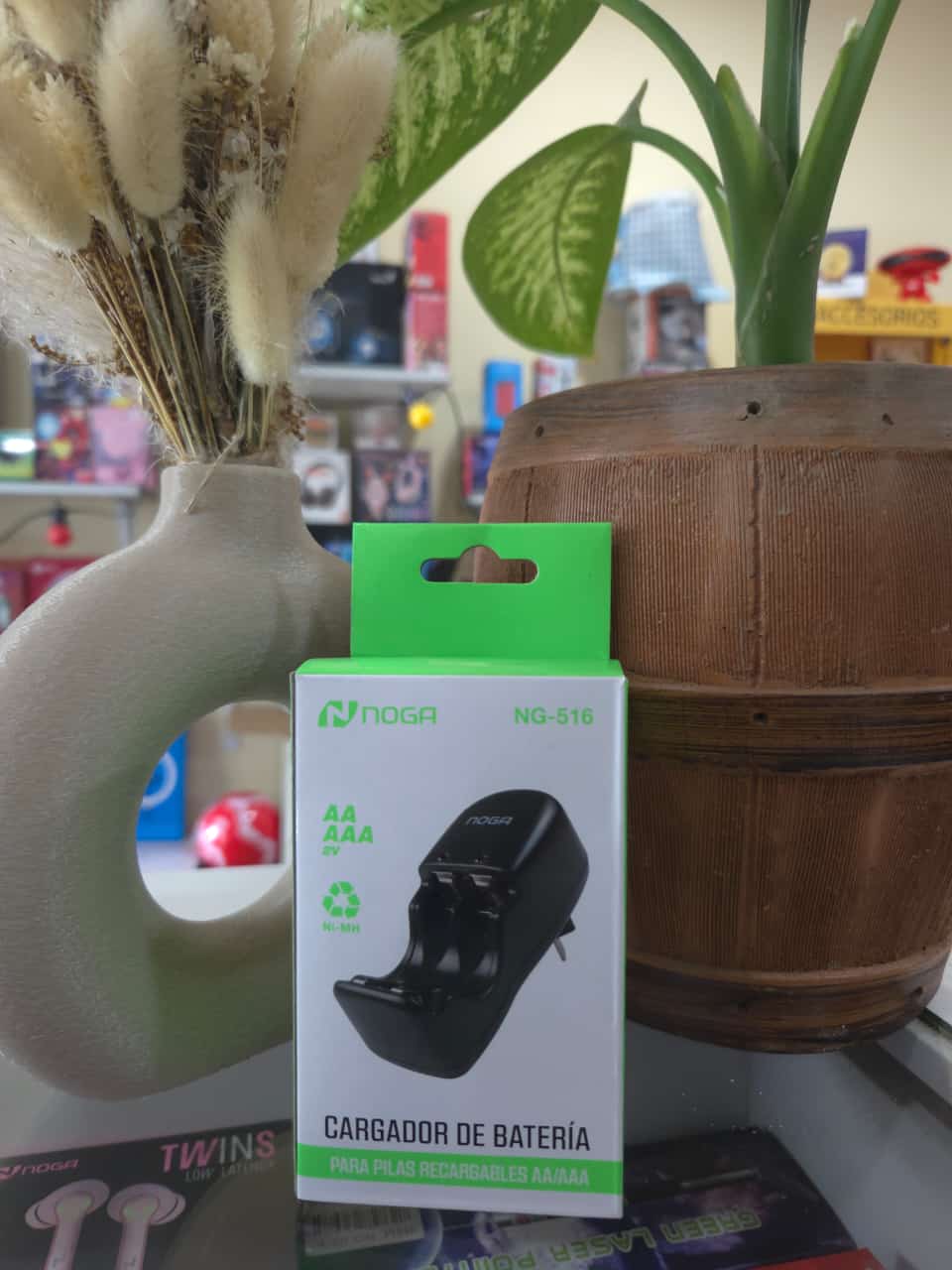 Cargador De Pilas Aa Y Aaa Recargables Noga Ng-516 1