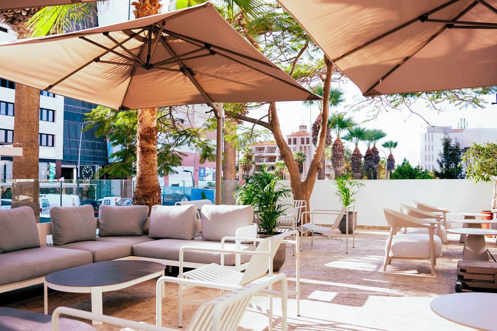 TFS_331_Coral_Suites_&_Spa_0125_09.jpg