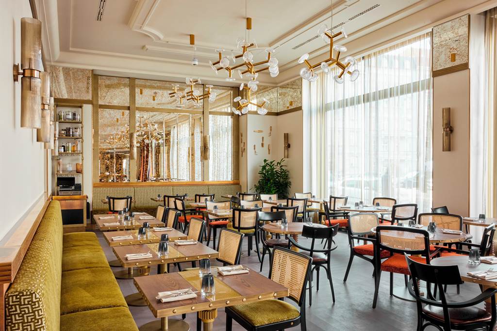 PRG_84880_Andaz_Prague_0123_09.jpg