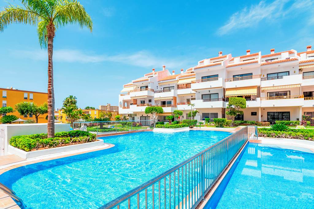 TFS_89248_HG_Cristian_Sur_Apartments_0325_03.jpg