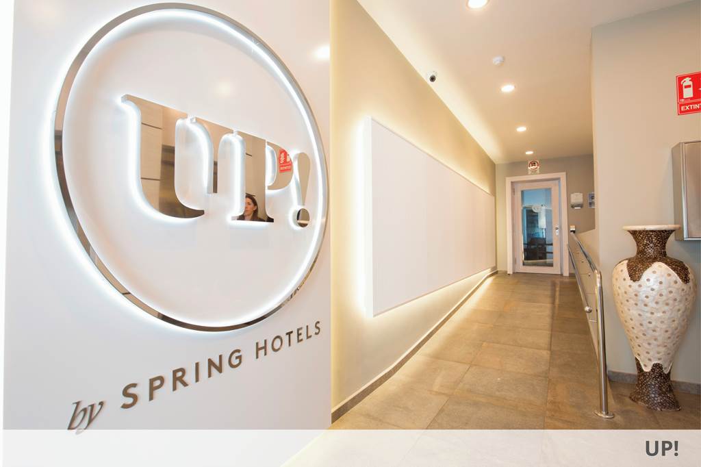 TFS_204_spring_hotel_arona_grann_0418_24.jpg