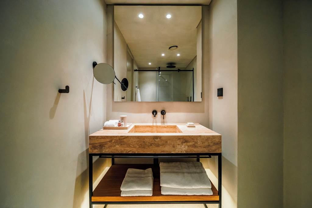 PFO_87656_M-Boutique_Hotel_0524_13.jpg