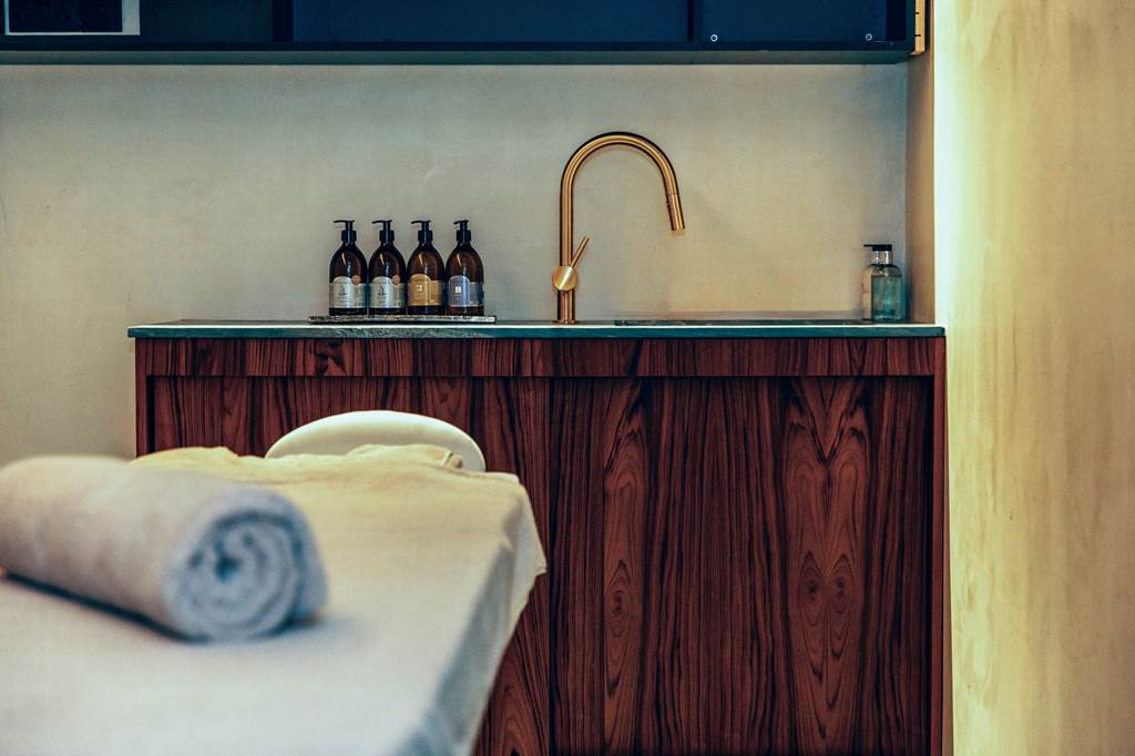 PFO_87656_M-Boutique_Hotel_0524_06.jpg