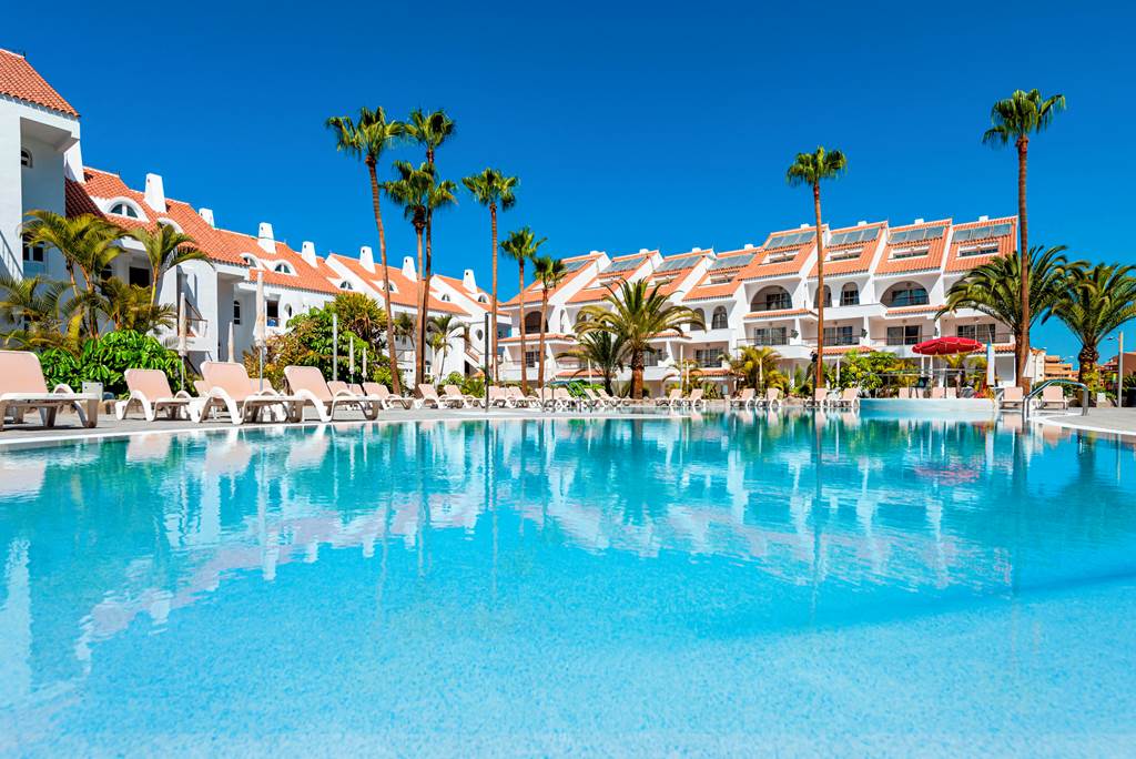 TFS_31_Paradise_Park_Fun_Lifestyle_Hotel_1220_11.jpg