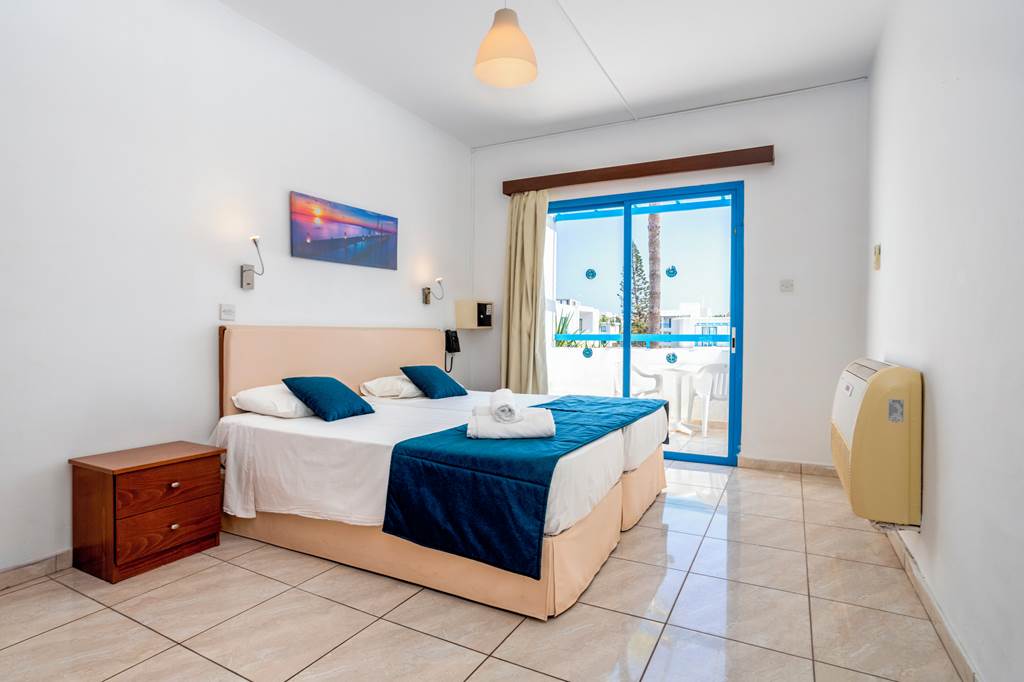 PFO_68787_Kefalonitis_Hotel_Apartments_0824_03.jpg
