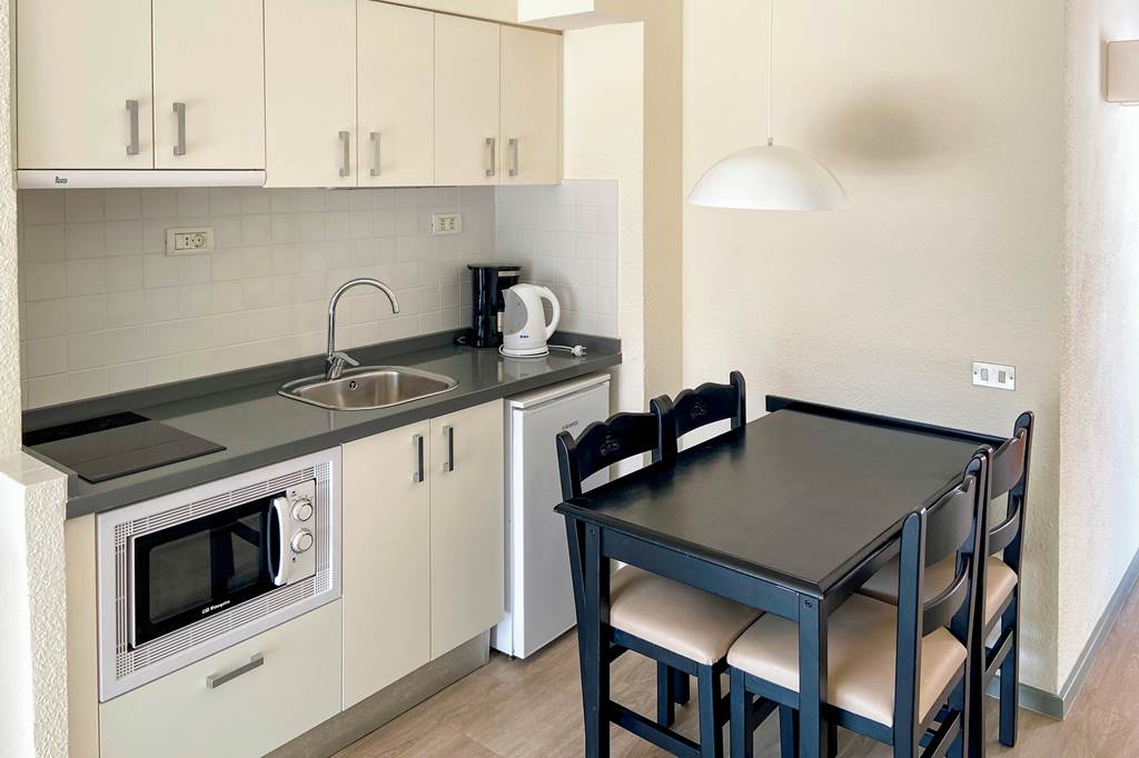 TFS_89248_HG_Cristian_Sur_Apartments_0325_06.jpg