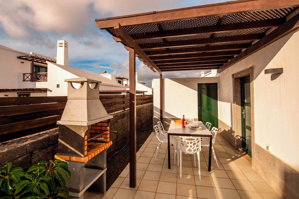 ACE_83129_Playa_Blanca_Beach_Mate_Villas_0621_08.jpg