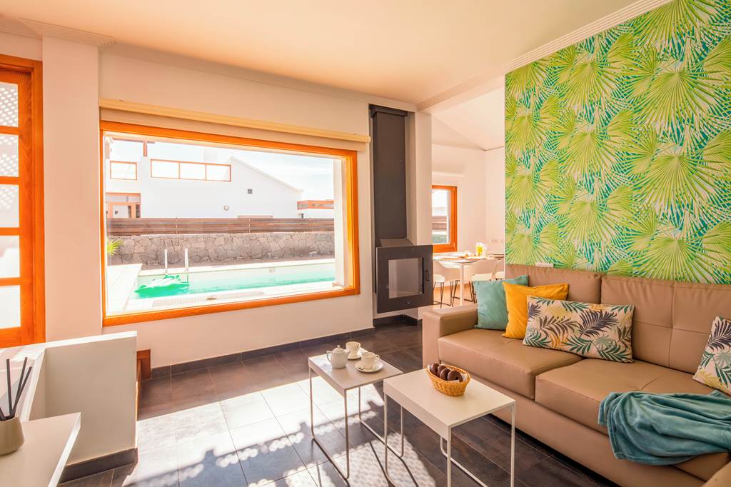 ACE_83129_Playa_Blanca_Beach_Mate_Villas_0621_13.jpg