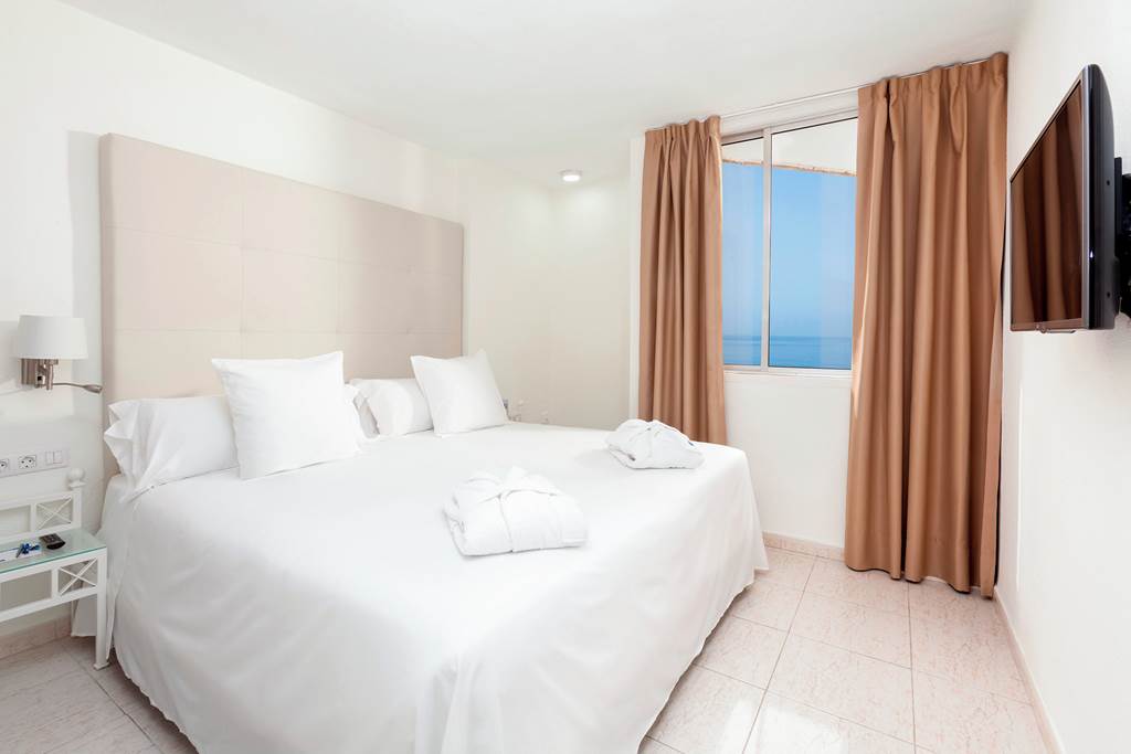 TFS_33_Sol_Arona_Tenerife_formerly_TRYP_Tenerife_0819_02.jpg