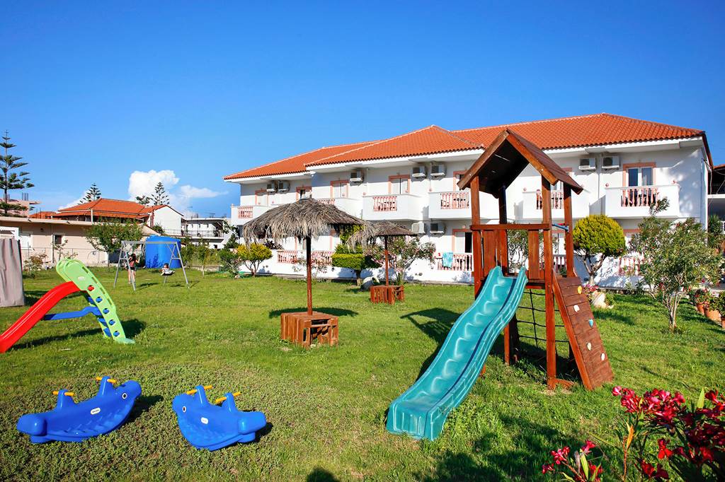 ZTH_85961_Akis_Studios_ZTH_0823_06.jpg