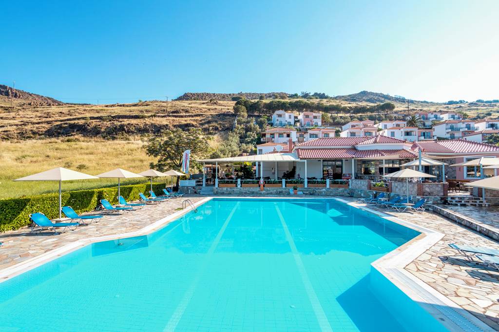 MJT_81358_Panorama_Hotel_Lesvos_0622_10.jpg