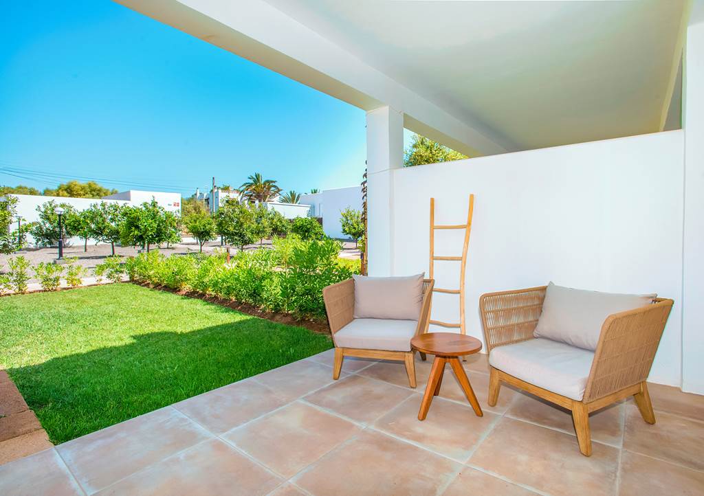 PMI_83357_Eques_Petit_Resort_0822_19.jpg