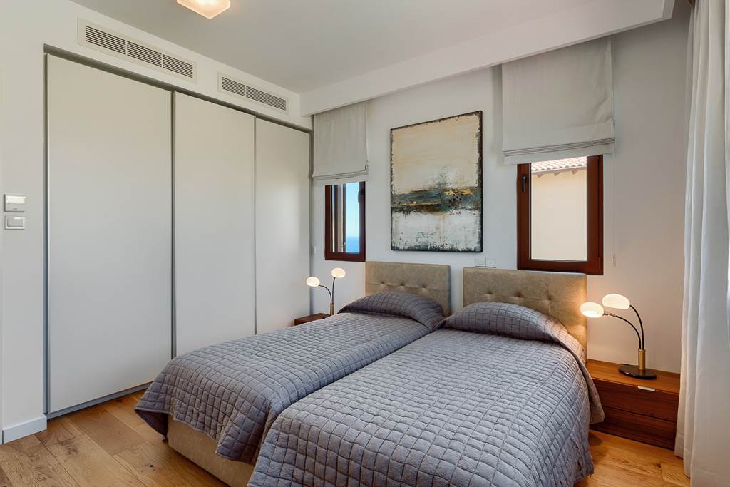 PFO_88820_Elite_Junior_Three_Bedroom_Villa_with_Private_Pool_UJ08_0125_16.jpg