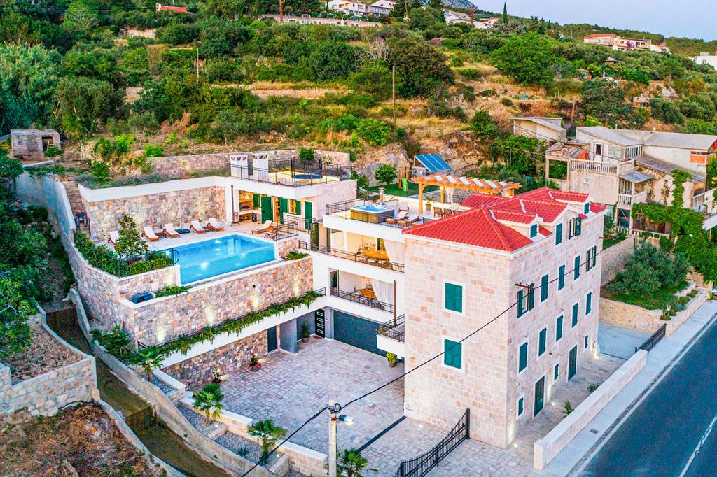 SPU_88340_Villa_Seacrest_Heights_1024_08.jpg