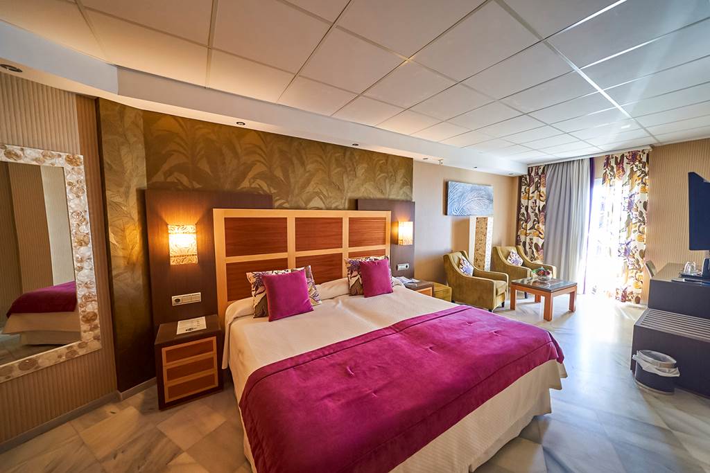 AGP_156_Hotel_Balcon_De_Europa_0422_02.jpg