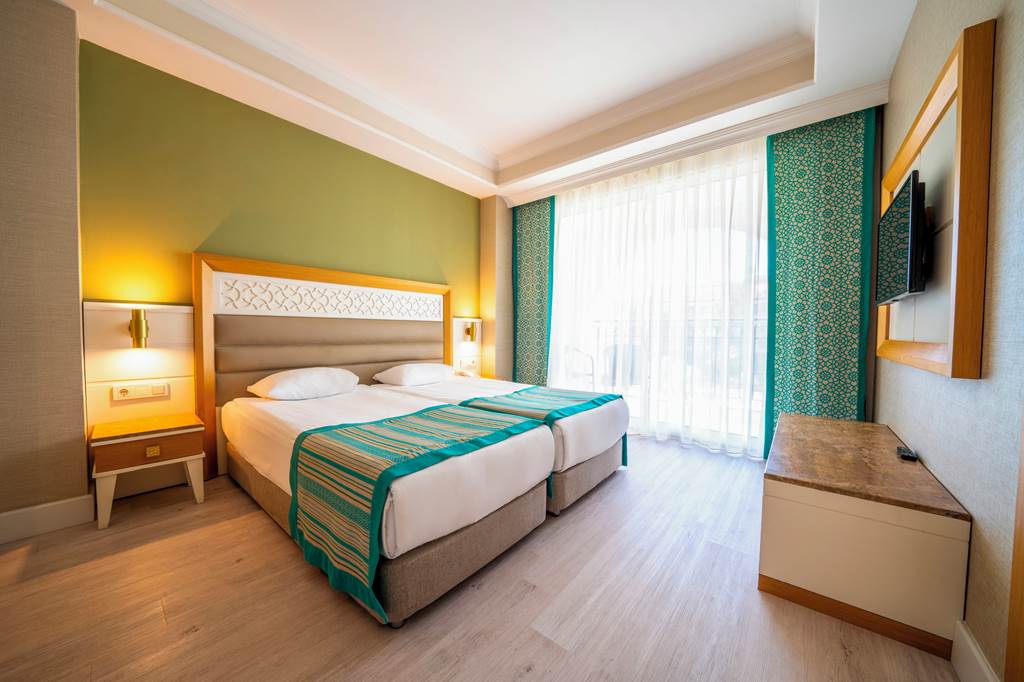 AYT_85710_Karmir_Resort_&_Spa_0823_15.jpg