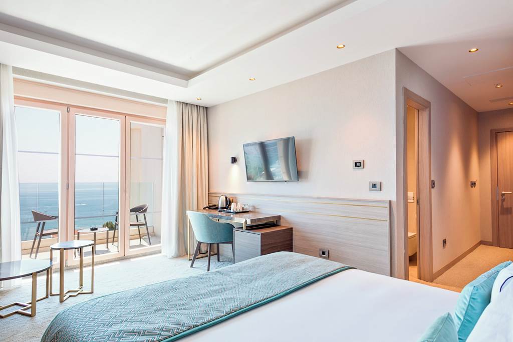 TIV_87178_Hotel_Ami_Petrovac_0124_06.jpg