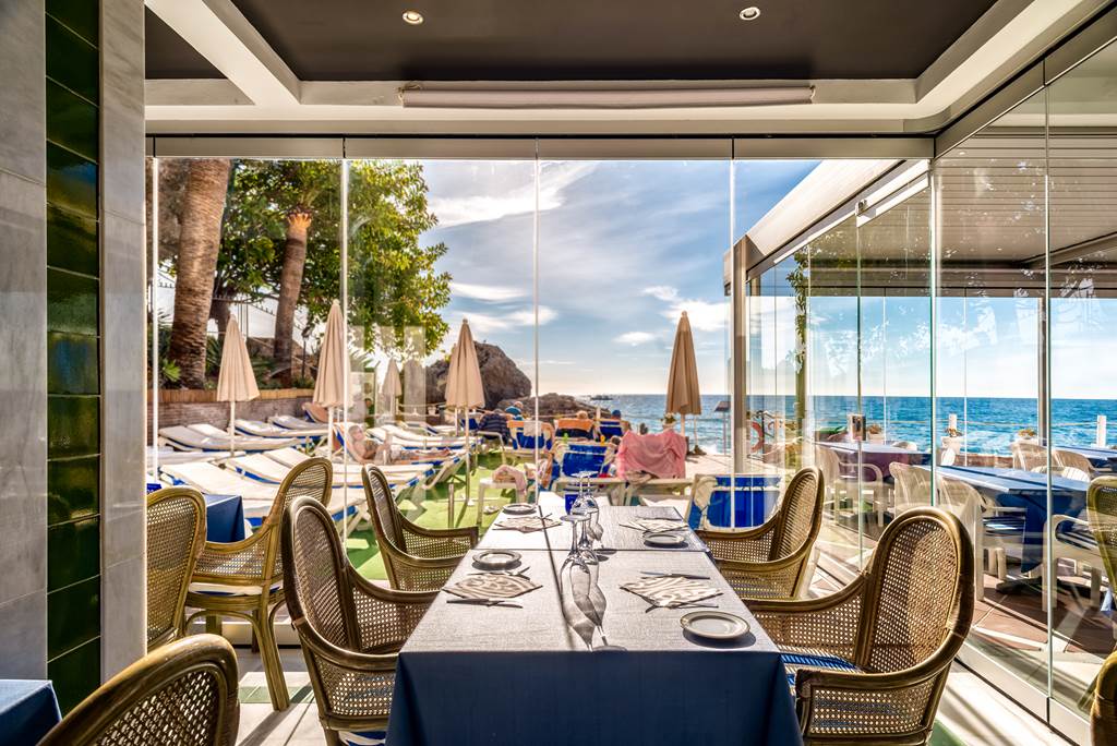 AGP_156_Hotel_Balcon_De_Europa_0422_03.jpg