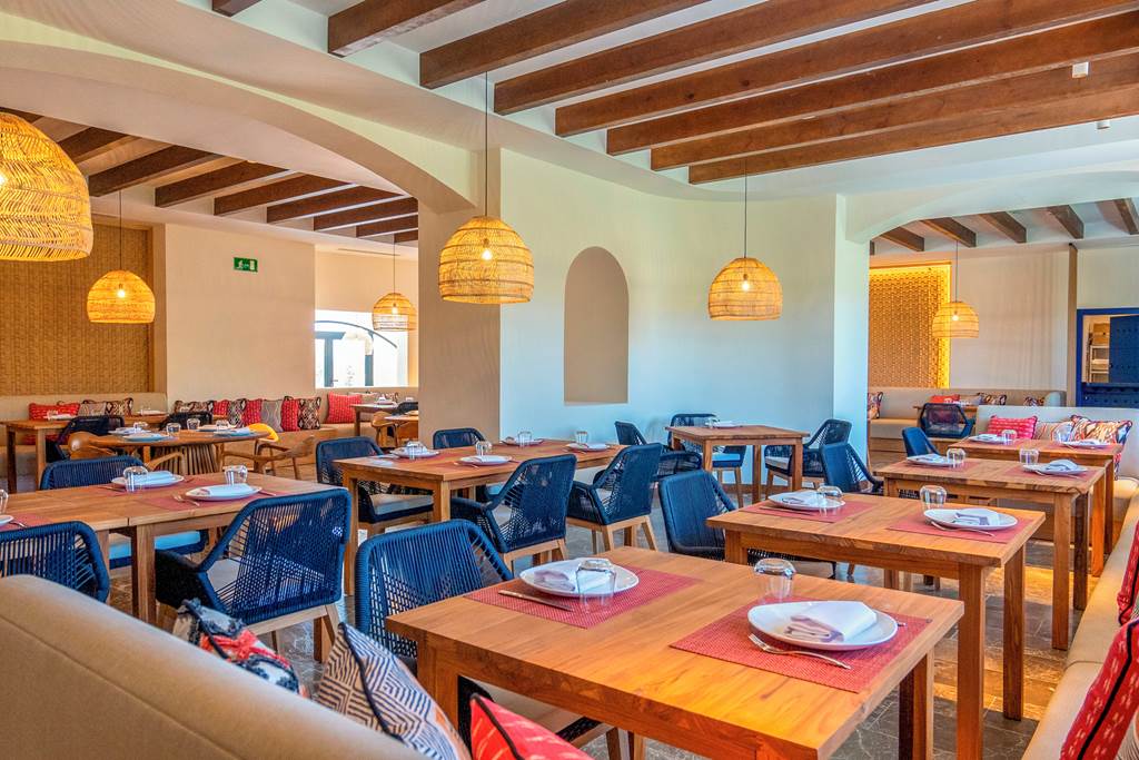 IBZ_83112_TRS_Ibiza_Hotel_1024_01.jpg