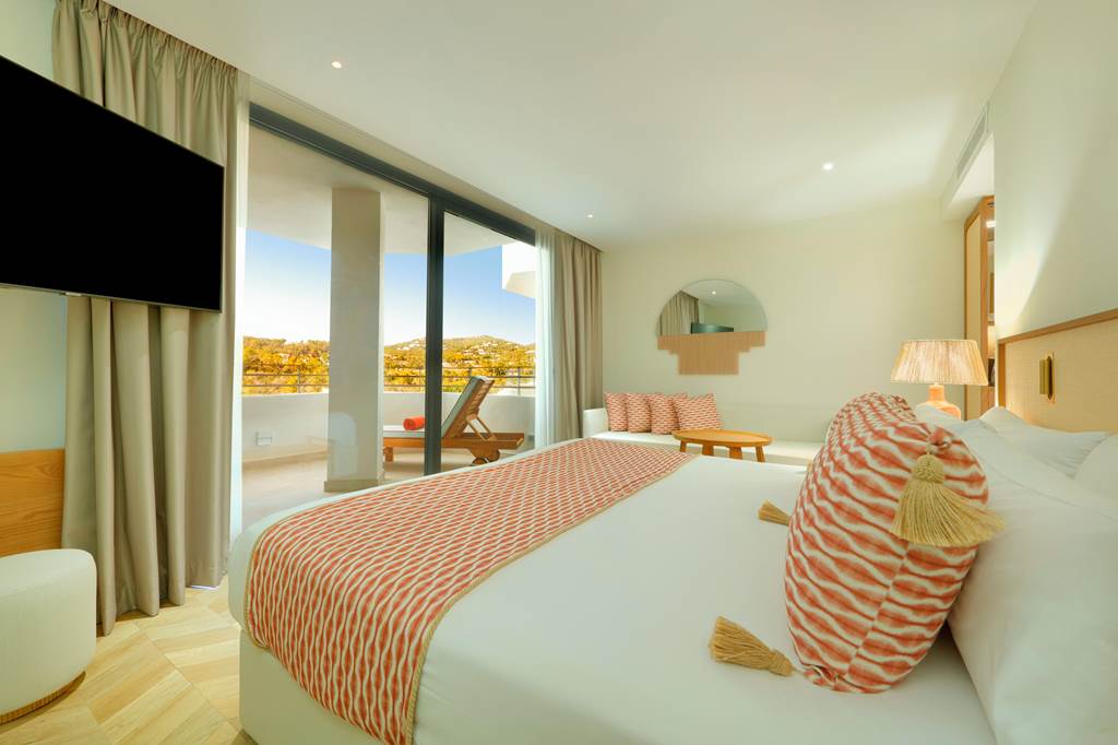 IBZ_83112_TRS_Ibiza_Hotel_0823_01.jpg