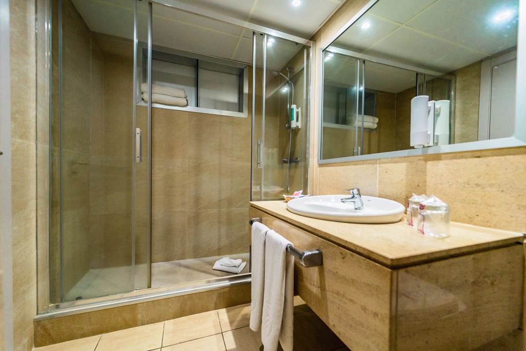 TFS_31_Paradise_Park_Fun_Lifestyle_Hotel_1220_57.jpg
