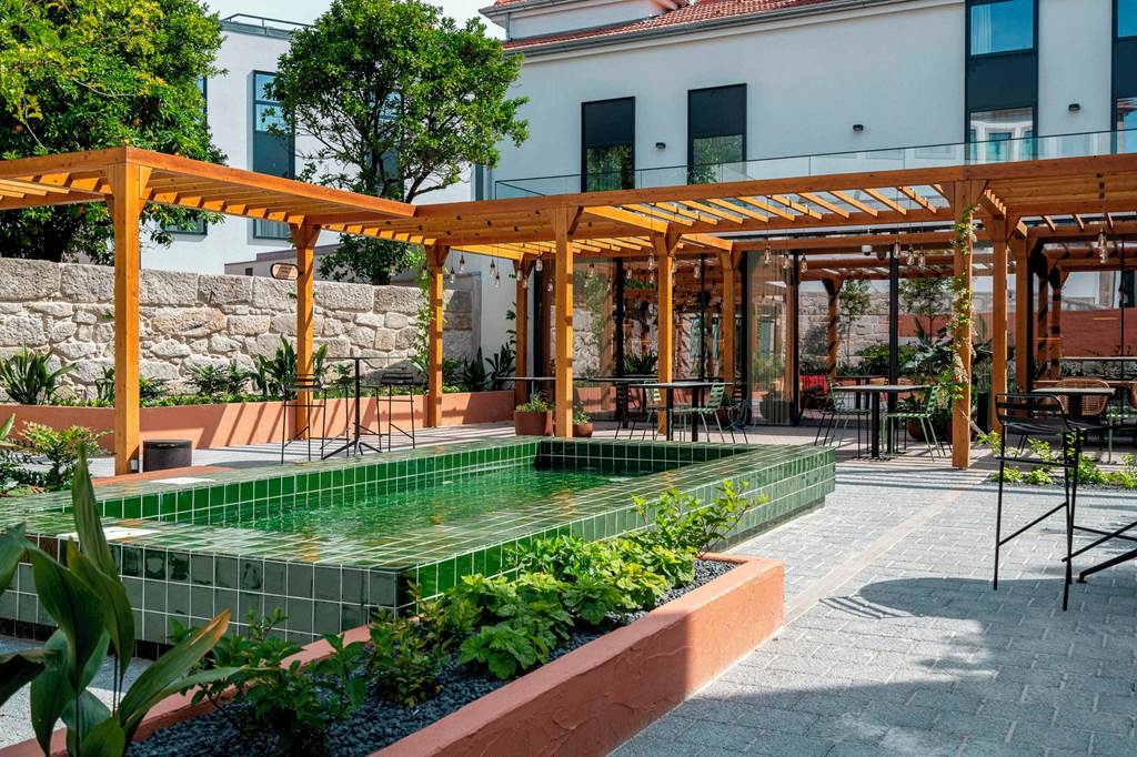 OPO_86279_The_Editory_Garden_Baixa_1123_04.jpg