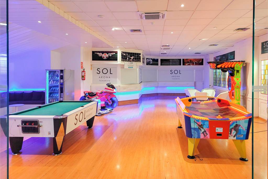 TFS_33_Sol_Arona_Tenerife_0323_01.jpg