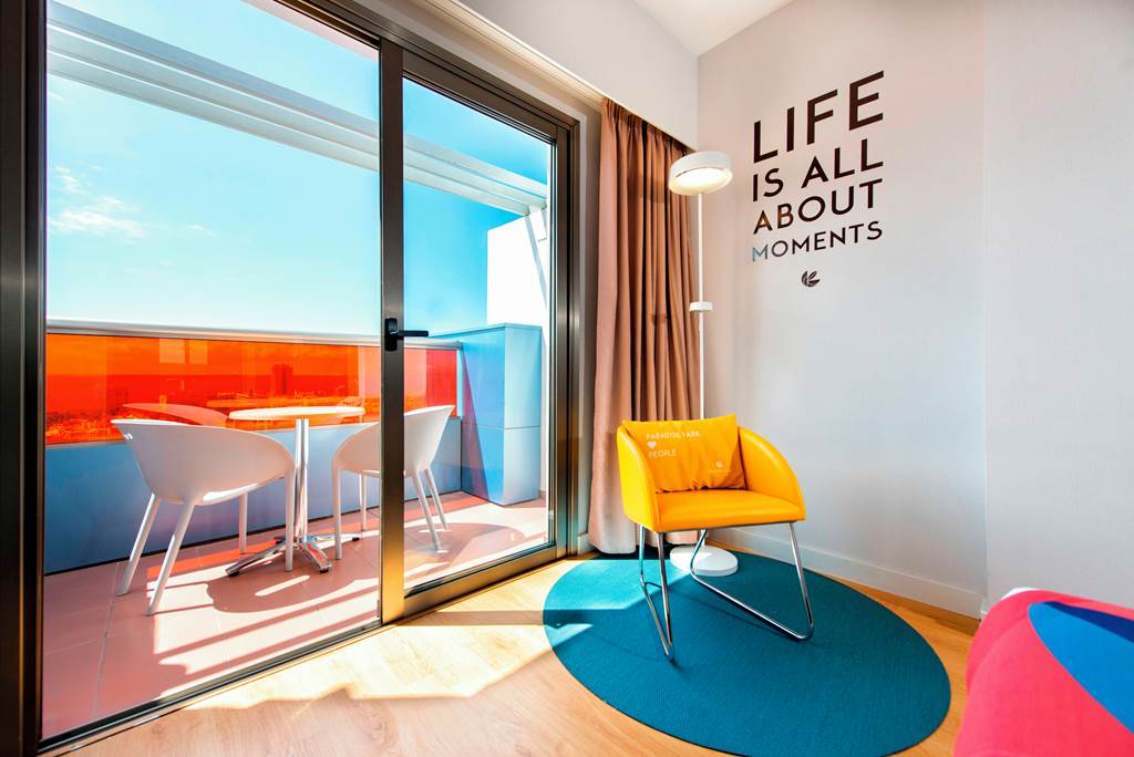 TFS_31_Paradise_Park_Fun_Lifestyle_Hotel_1220_61.jpg