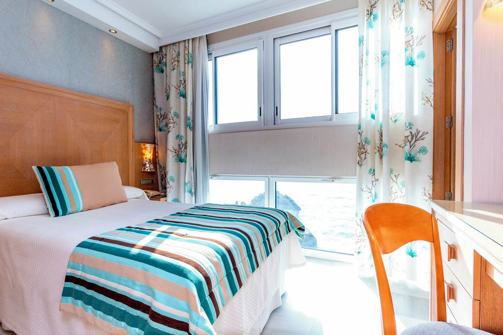 AGP_156_Hotel_Balcon_De_Europa_0319_45.jpg