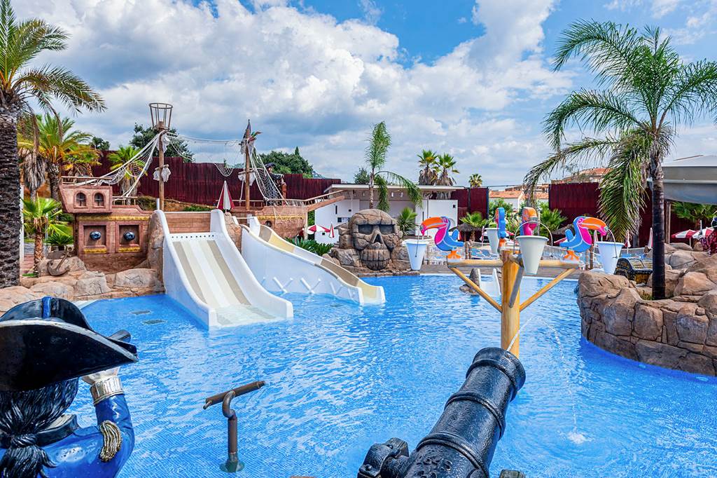 GRO_79650_Costa_Encantada_&_Water_World_0221_09.jpg