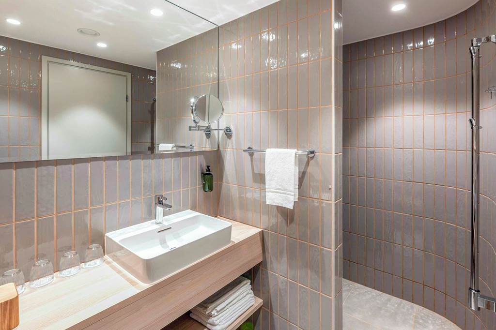 TLL_88420_Oru_Hub_Hotel_Tallinn_-_Handwritten_Collection_1124_02.jpg