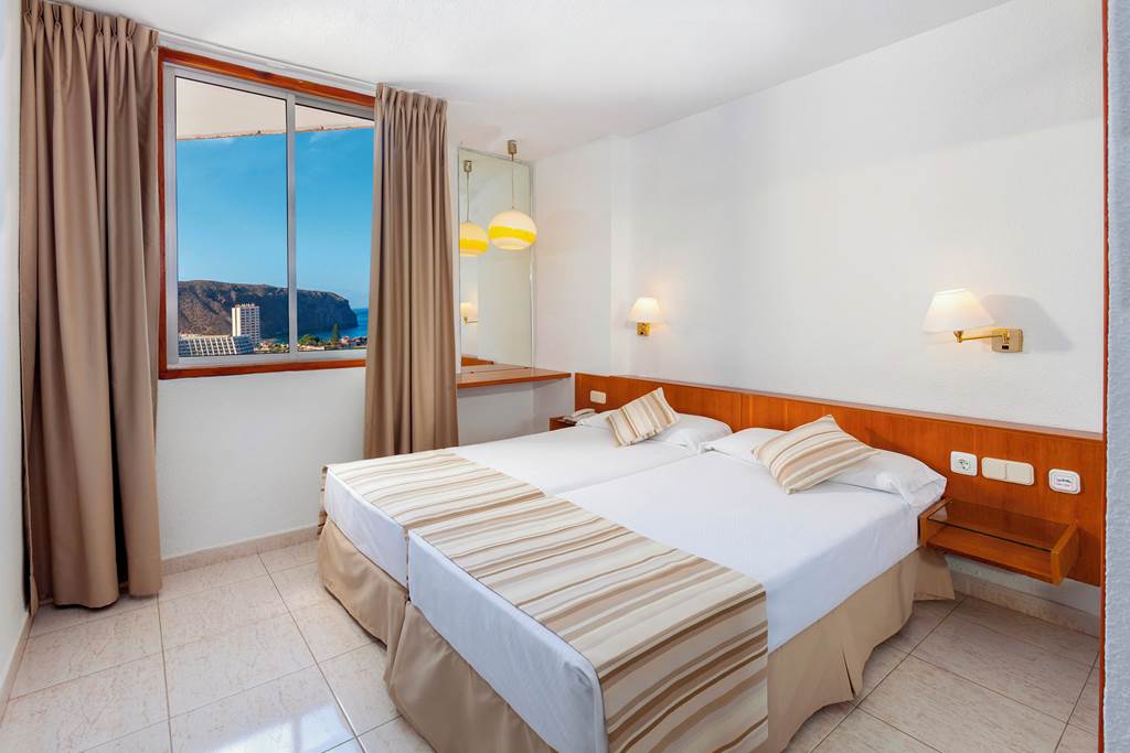 TFS_33_Tryp_Tenerife_Princesa_Dacil_0415_08.jpg
