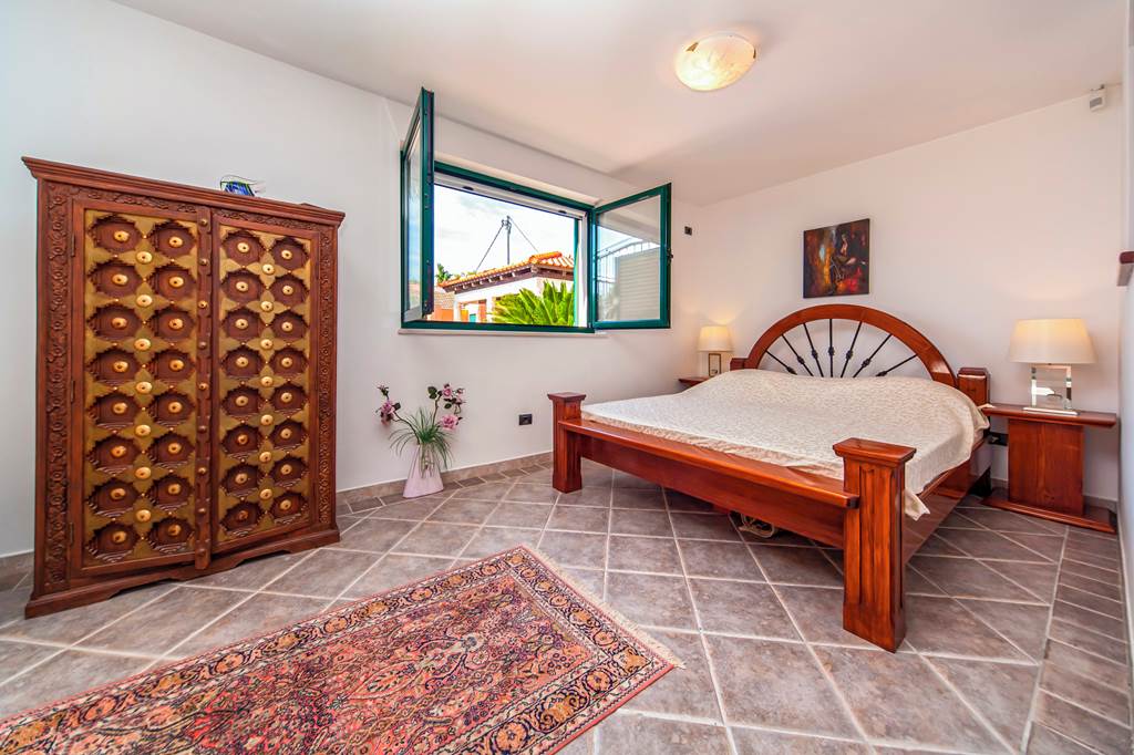 SPU_84753_Villa_Rasotica_Split_1222_05.jpg