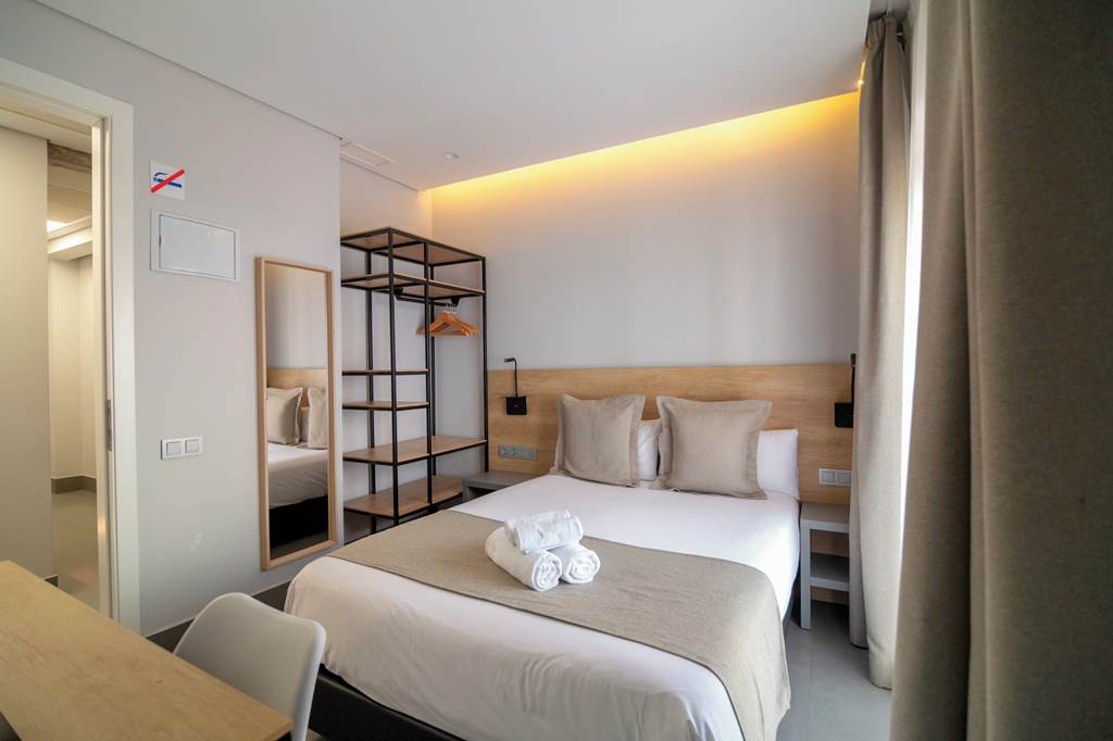 ALC_88107_Hotel_la_Milagrosa_0924_25.jpg