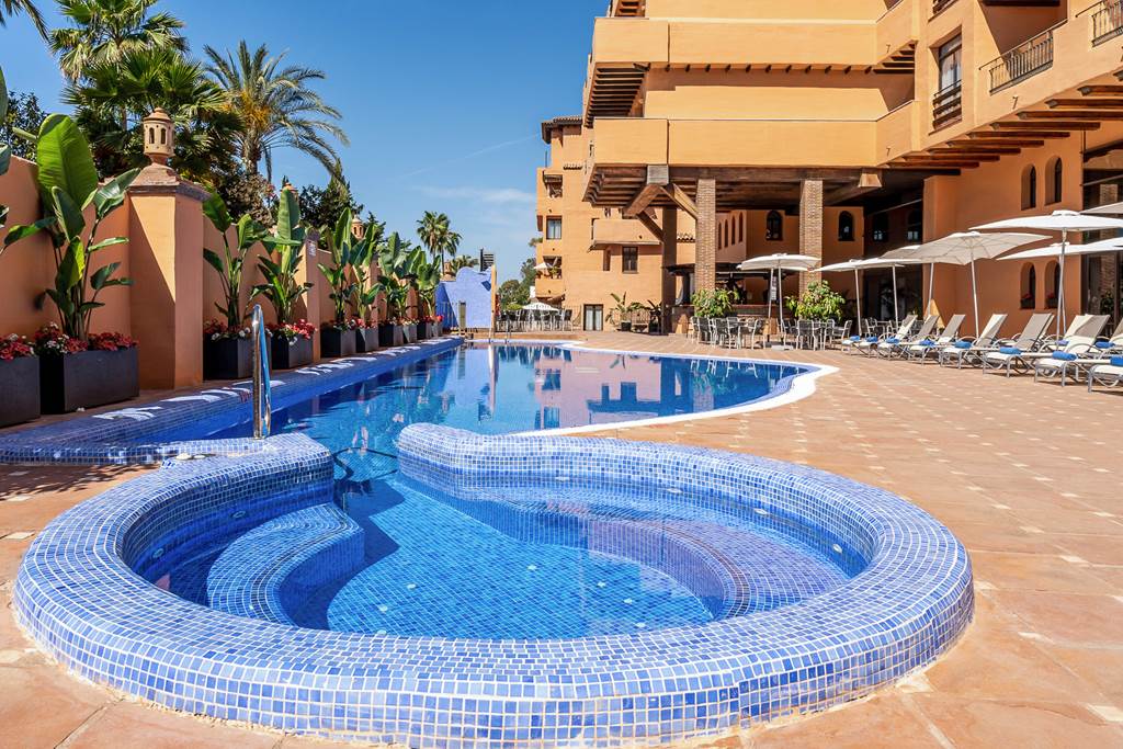 AGP_85289_Globales_Paraiso_Beach_0125_04.jpg