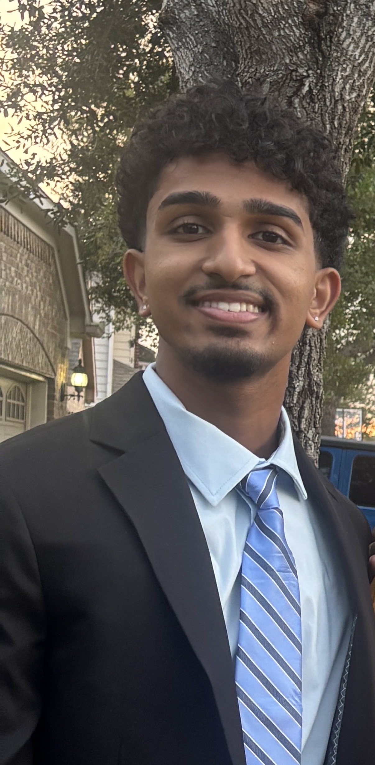 Photo of Alvin Philip - works with Zach
