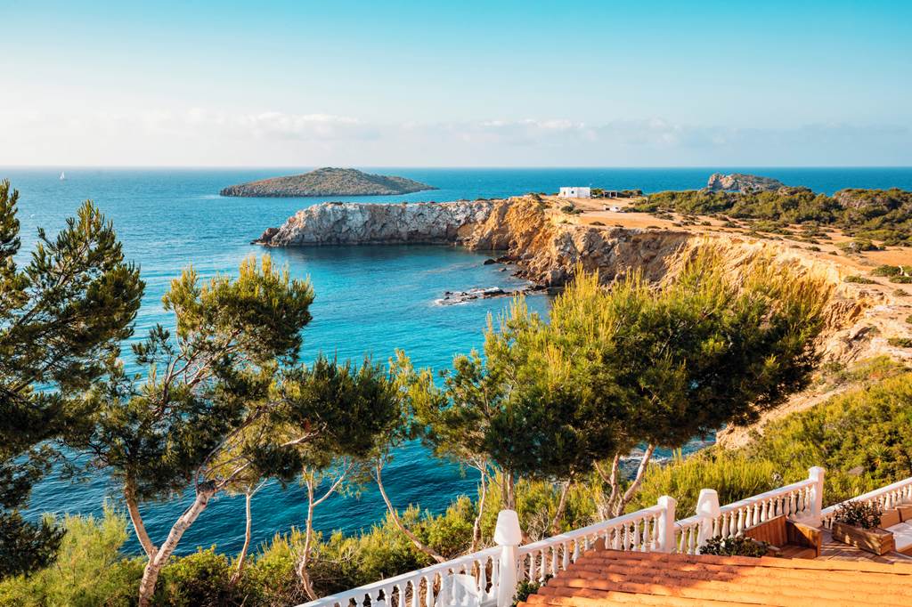 IBZ_88315_Cala_Martina_Punta_Arabi_by_LLUM_0519_02.jpg