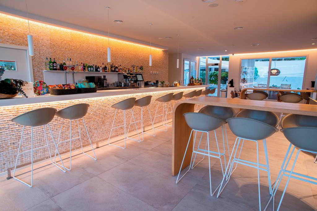 IBZ_71467_Hotel_Anfora_Ibiza_1024_03.jpg