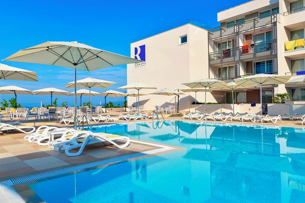 SPU_85054_Romana_Beach_Apartments_0324_03.jpg