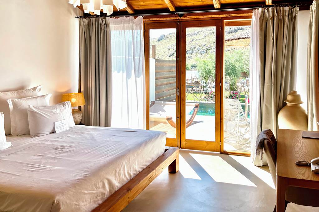 RHO_84670_Caesars_Gardens_1122_24.jpg