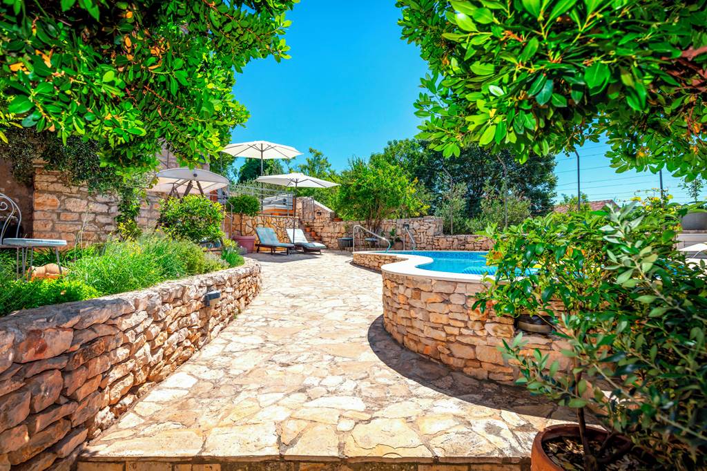 SPU_84749_Villa_Vicina_Split_1222_12.jpg