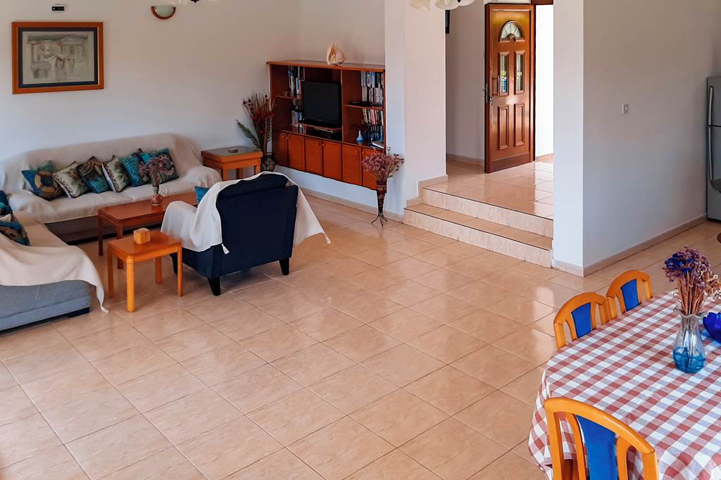 PFO_75643_Chriseleni_Villas_-_Two_Bedroom_Villa_0821_09.jpg