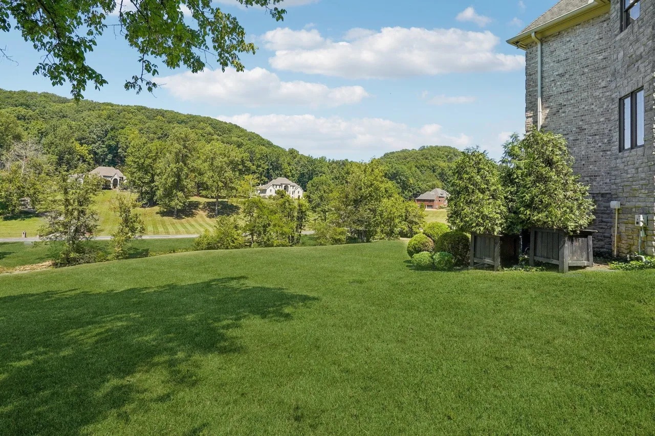 Real estate property located at 1060 Natchez Valley Lane, Natchez Valley, Franklin, TN
