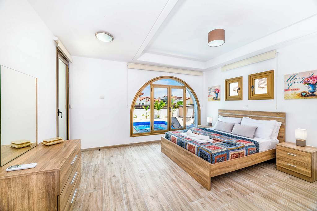 LCA_87677_Villa_Kymma_5_0624_10.jpg